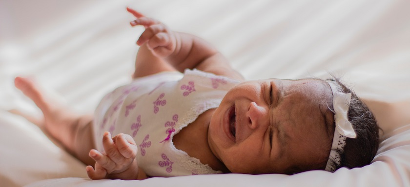 Refluxo do Bebê: o que é? São vômitos em excesso?